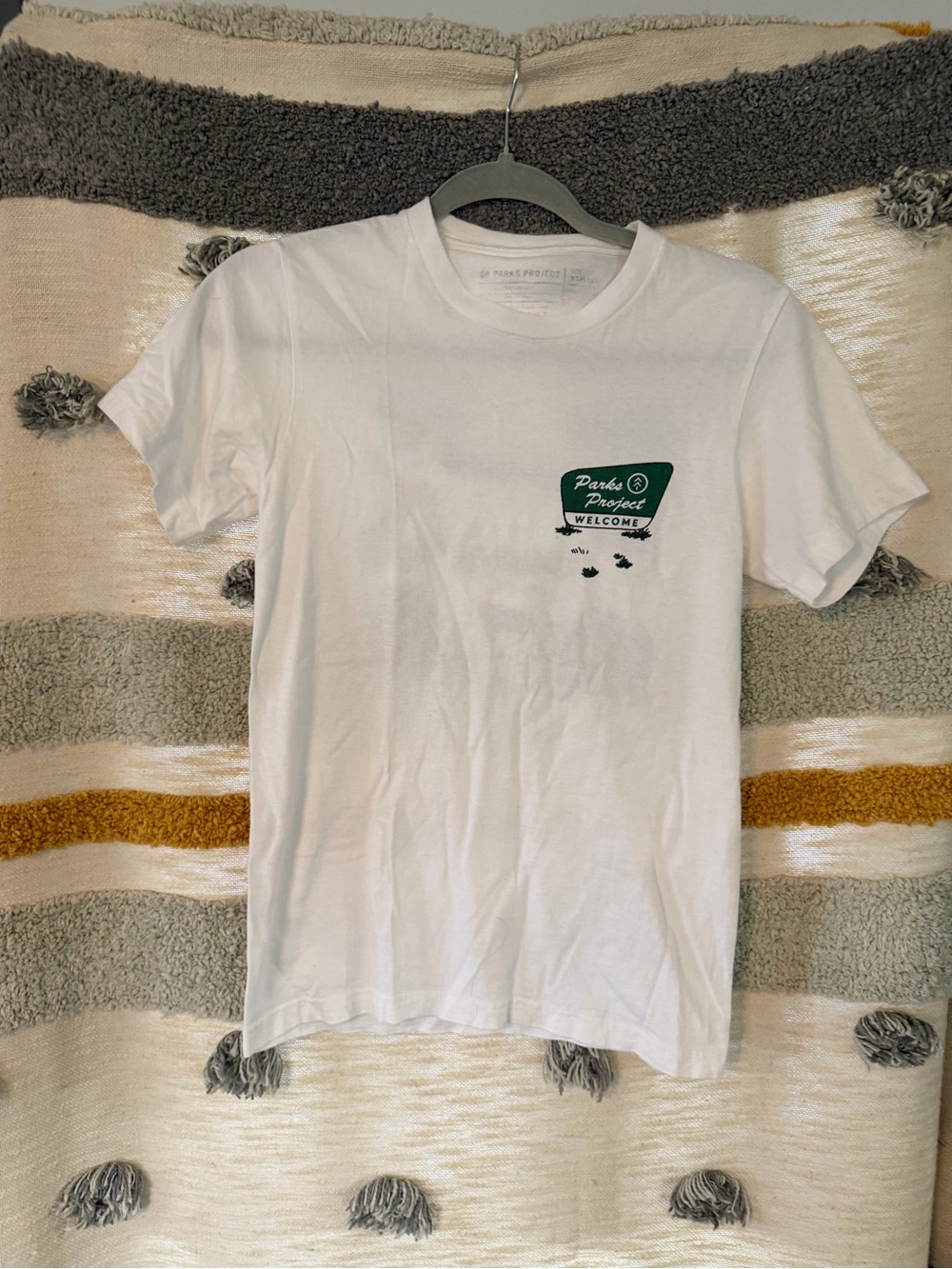 Parks Project Men's White Graphic Crew Neck T-Shirt - X-Small